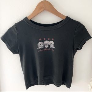 BRANDY MELVILLE BABY TEE